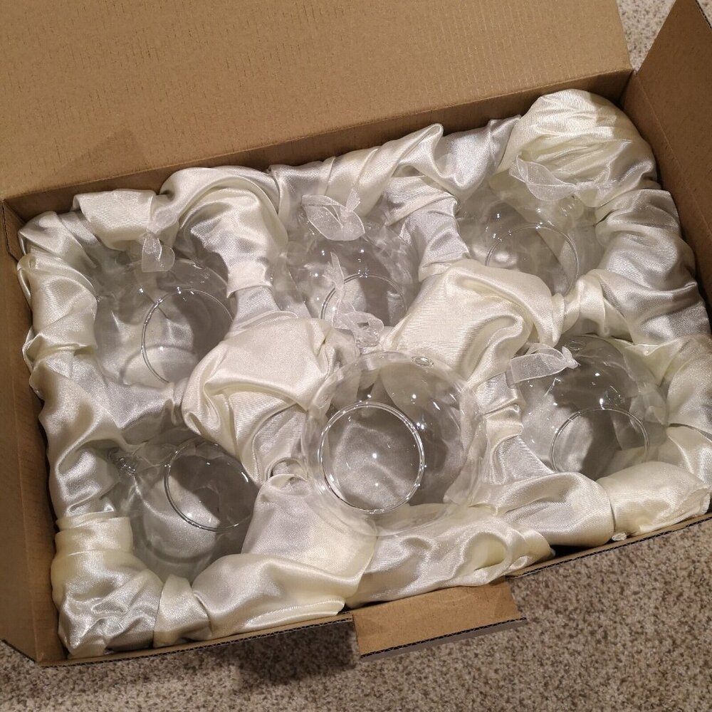12 Pack Front Gate Holiday Collection Clear Glass Ball Ornaments Baubles NEW